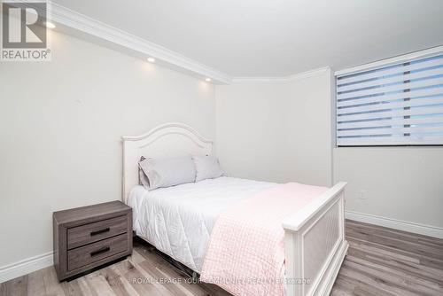 #1601 -7601 Bathurst St, Vaughan, ON - Indoor Photo Showing Bedroom