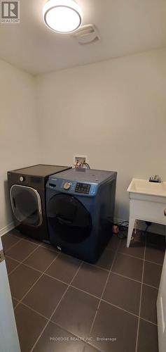 103 Bridlewood Boulevard E, Whitby, ON - Indoor Photo Showing Laundry Room