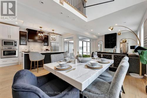 240 Mount Pleasant St, Brantford, ON - Indoor Photo Showing Dining Room