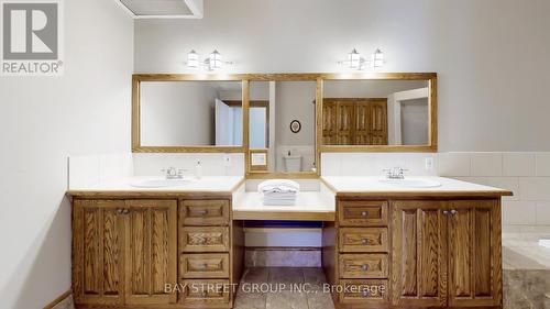 751 Maguire Road, Asphodel-Norwood, ON - Indoor Photo Showing Bathroom