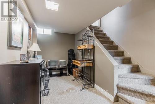 6487 Meltzer Mews, Mississauga, ON - Indoor Photo Showing Other Room
