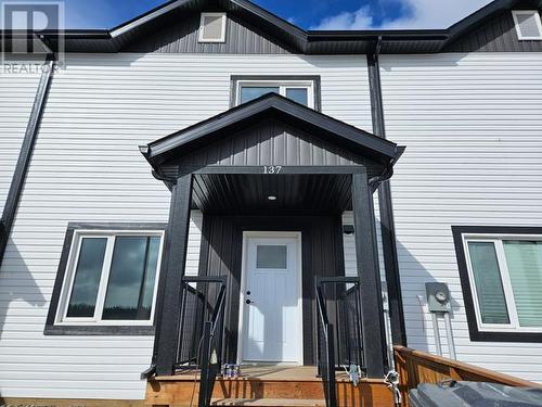 137 Witch Hazel Drive, Whitehorse, YT - Outdoor