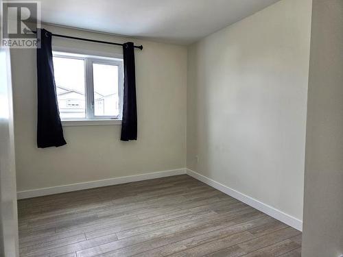 137 Witch Hazel Drive, Whitehorse, YT - Indoor Photo Showing Other Room
