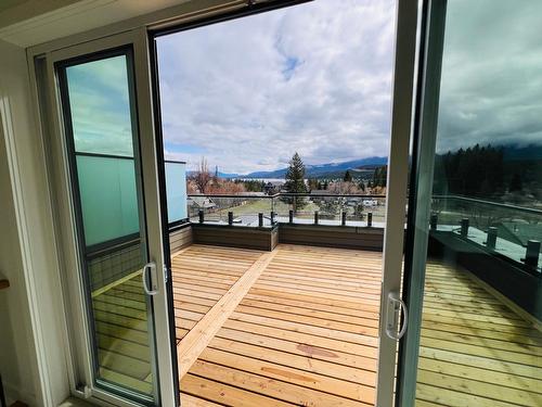 302 - 514 14Th Street, Invermere, BC - Outdoor With Deck Patio Veranda With Exterior