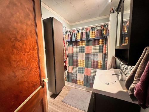 500 Sixth Street S, Kenora, ON - Indoor Photo Showing Bedroom