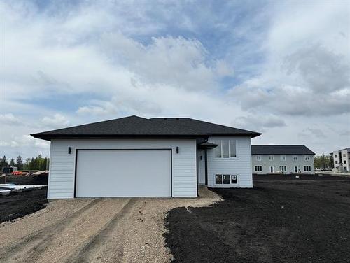 6 Ash Bay, Rosenort, MB 