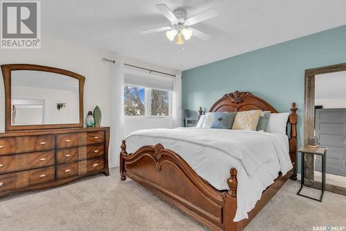 204 Clinton Place, Swift Current, SK - Indoor Photo Showing Bedroom