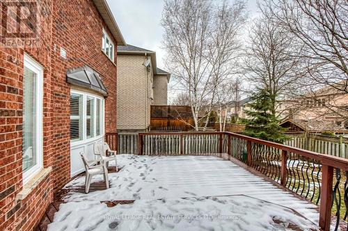 2225 Galloway Dr, Oakville, ON - Outdoor With Exterior