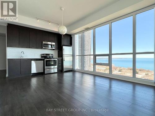 #2801 -2200 Lake Shore Blvd W, Toronto, ON - Indoor Photo Showing Kitchen With Stainless Steel Kitchen