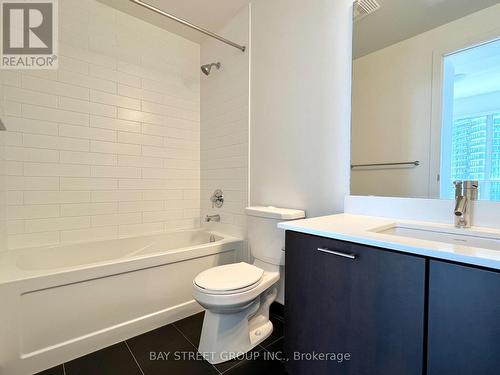 #2801 -2200 Lake Shore Blvd W, Toronto, ON - Indoor Photo Showing Bathroom