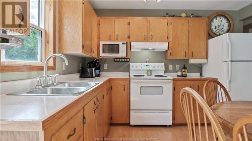 99 Pacific Gallant, Saint-Charles, NB - Indoor Photo Showing Kitchen With Double Sink