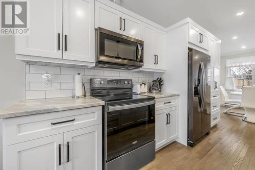 7 Nextor Place, Conception Bay South, NL - Indoor Photo Showing Kitchen