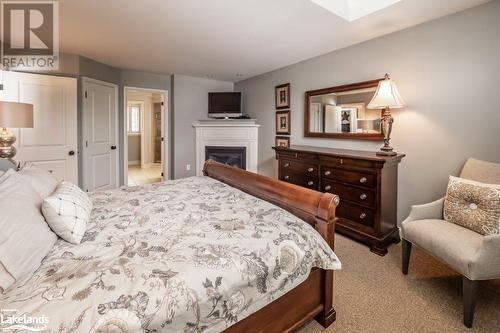 3876 Muskoka Road 118 W Unit# Carling 10-W3, Port Carling, ON - Indoor Photo Showing Bedroom