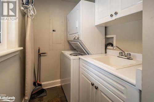 3876 Muskoka Road 118 W Unit# Carling 10-W3, Port Carling, ON - Indoor Photo Showing Laundry Room