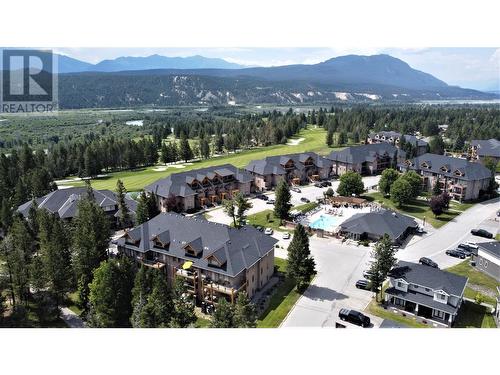 400 Bighorn Boulevard Unit# 415 Q, Radium Hot Springs, BC - Outdoor With View