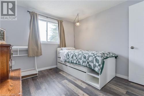 530 Flannery Drive, Fergus, ON - Indoor Photo Showing Bedroom