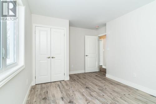 371 Linden Valley Rd, Kawartha Lakes, ON - Indoor Photo Showing Other Room
