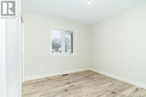 371 Linden Valley Rd, Kawartha Lakes, ON - Indoor Photo Showing Other Room