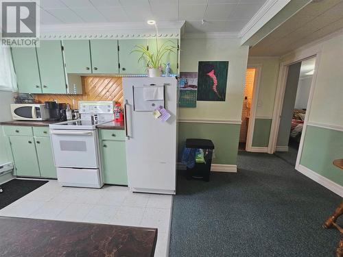 27 Greenings Hill Road, Corner Brook, NL - Indoor Photo Showing Kitchen