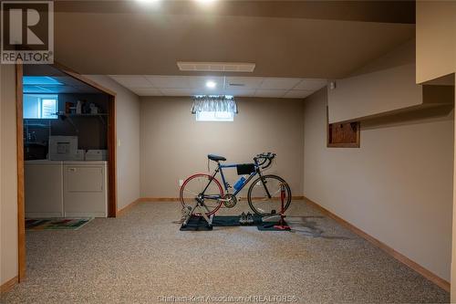 92 Mount Pleasant Crescent, Wallaceburg, ON - Indoor Photo Showing Other Room