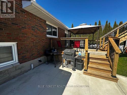 49 Simonton Dr, Chatham-Kent, ON - Outdoor With Deck Patio Veranda With Exterior