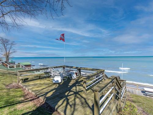 2084 Lakeshore Road, Sarnia, ON 