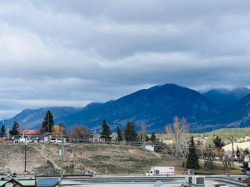 303 - 514 14Th Street, Invermere, BC - Outdoor With View