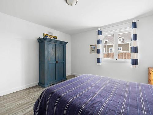 Chambre Ã  coucher principale - 68Az  - 68Bz Rue Principale, Saint-Raphaël, QC - Indoor Photo Showing Bedroom