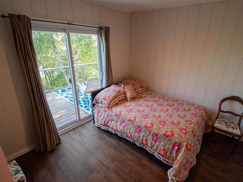 Lot 11 Corkscrew Island, Clearwater Bay, ON - Indoor Photo Showing Bedroom