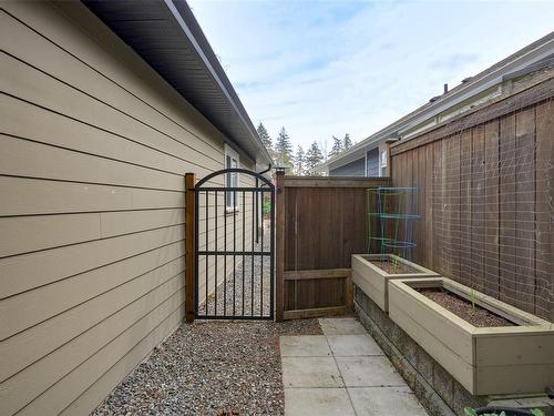 5900 Stonehaven Dr, Duncan, BC - Outdoor With Exterior