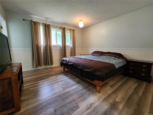 925 Haida Ave, Port Alice, BC - Indoor Photo Showing Bedroom