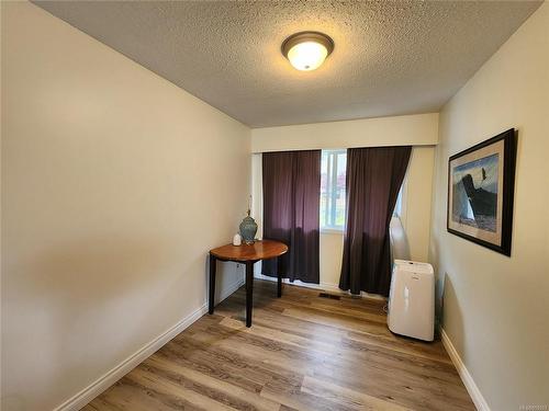 925 Haida Ave, Port Alice, BC - Indoor Photo Showing Other Room