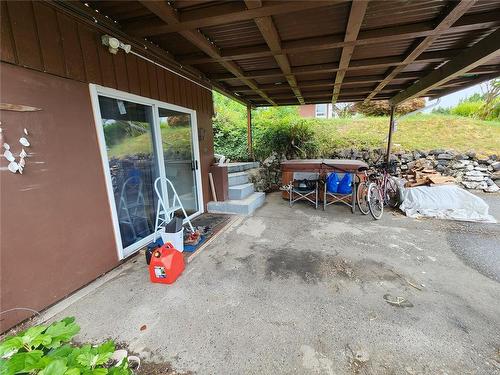 925 Haida Ave, Port Alice, BC - Outdoor With Exterior