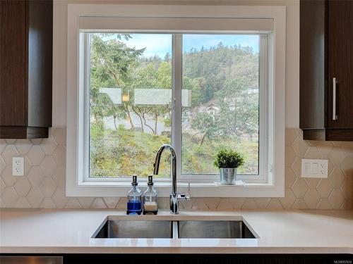 2222 Echo Valley Rise, Langford, BC - Indoor Photo Showing Kitchen With Double Sink