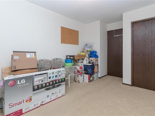 209-1020 Esquimalt Rd, Esquimalt, BC - Indoor Photo Showing Other Room