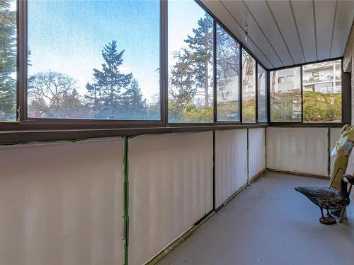 209-1020 Esquimalt Rd, Esquimalt, BC -  With Balcony With Exterior
