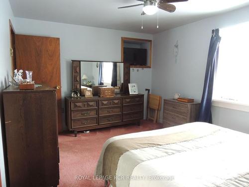 774074 Highway 10, Grey Highlands, ON - Indoor Photo Showing Bedroom