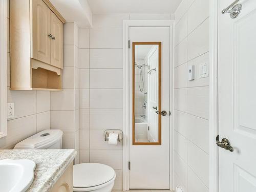 Bathroom - 66 Rue Du Sentier-Du-Sommet, Sainte-Marguerite-Du-Lac-Masson, QC - Indoor Photo Showing Bathroom