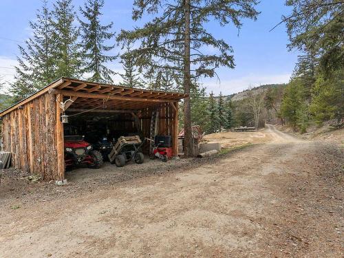 1809 Cardinal Creek Road, Kelowna, BC - Outdoor