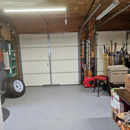 2315 Wilson Avenue, Armstrong, BC - Indoor Photo Showing Garage