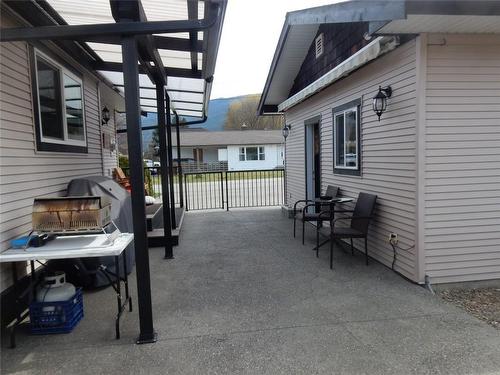 2315 Wilson Avenue, Armstrong, BC - Outdoor With Deck Patio Veranda With Exterior