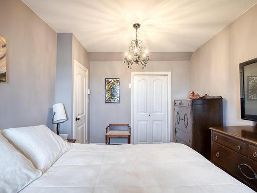 Master bedroom - 388 Mtée Bertrand, Sainte-Anne-De-Sabrevois, QC - Indoor Photo Showing Bedroom