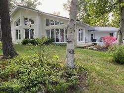 909 Ch. du Vieux-Fort  Duhamel-Ouest, QC J9V 1N6