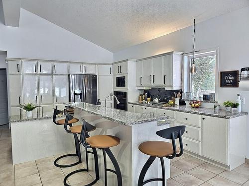 Kitchen - 909 Ch. Du Vieux-Fort, Duhamel-Ouest, QC - Indoor Photo Showing Kitchen