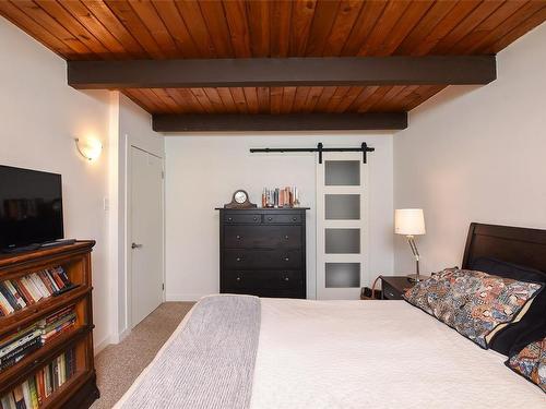 361 Urquhart Ave, Courtenay, BC - Indoor Photo Showing Bedroom
