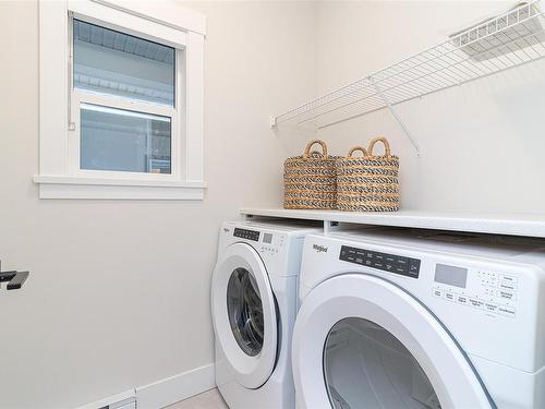 408 Rock Dove Pl, Colwood, BC - Indoor Photo Showing Laundry Room