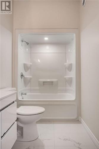 25B Ruby Street, Chelmsford, ON - Indoor Photo Showing Bathroom