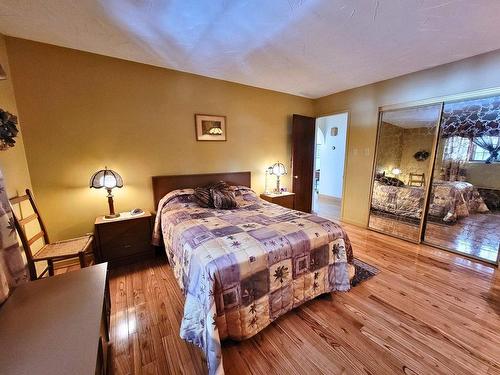 Master bedroom - 45 Ch. De St-Michel, Brownsburg-Chatham, QC - Indoor Photo Showing Bedroom