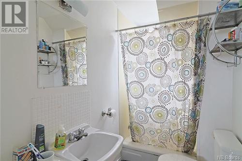 433 George Street, Fredericton, NB - Indoor Photo Showing Bathroom