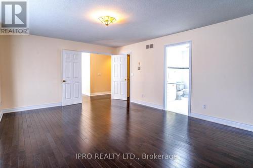 229 Baker Avenue, Richmond Hill, ON - Indoor Photo Showing Other Room